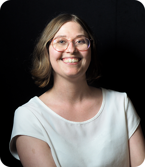 Louisa Goldberg – Online-Marketing Auf dem Bild ist Louisa Goldberg, Online-Marketing bei Theater Liberi.